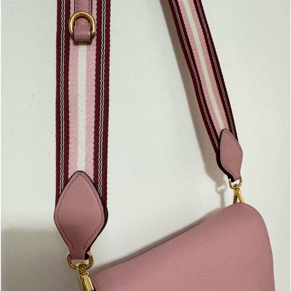 authentic Prada Pink Vitello Daino Leather Flap Crossbody Bag - Picture 5 of 16